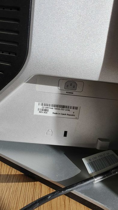 Монитор Дел 2007FPB - 2007FPB 20.1" Ultrasharp 1600x1200 Flat Panel