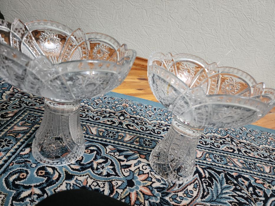 Цена за все ! Хрустальные вазы