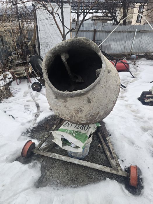 Бетономешалка...