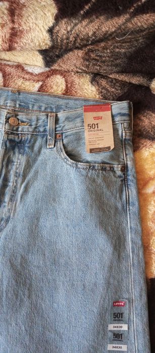 Джинсы Levi's 501 из Америки.