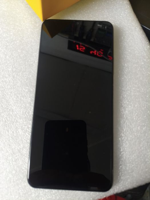 RealMe Note 70T Black