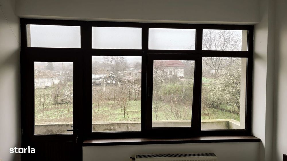 Pensiune P+1 cu 7 dormitoare cu baie proprie si spatii generoase