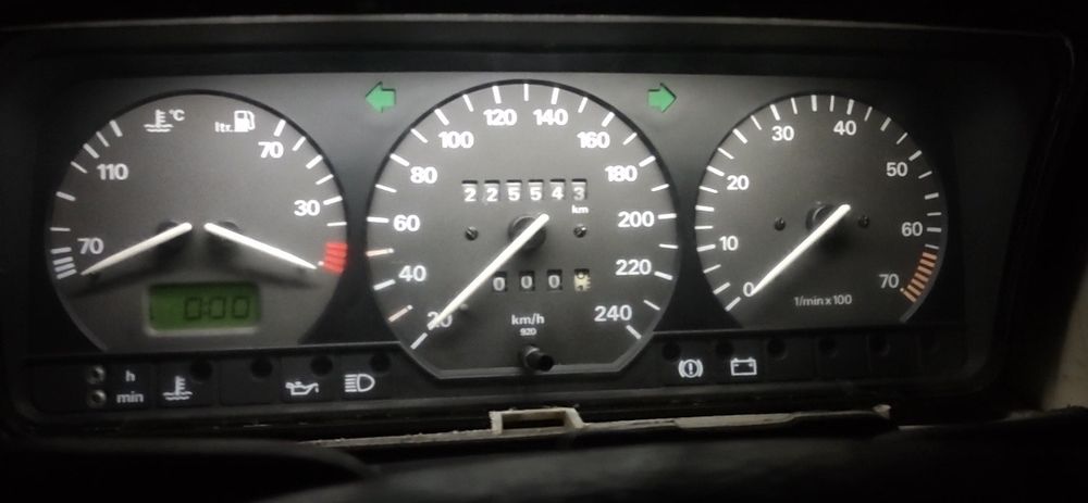 Щиток прибор Passat B3 B4