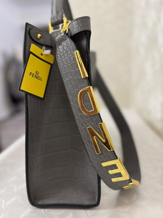 Сумка Fendi новый
