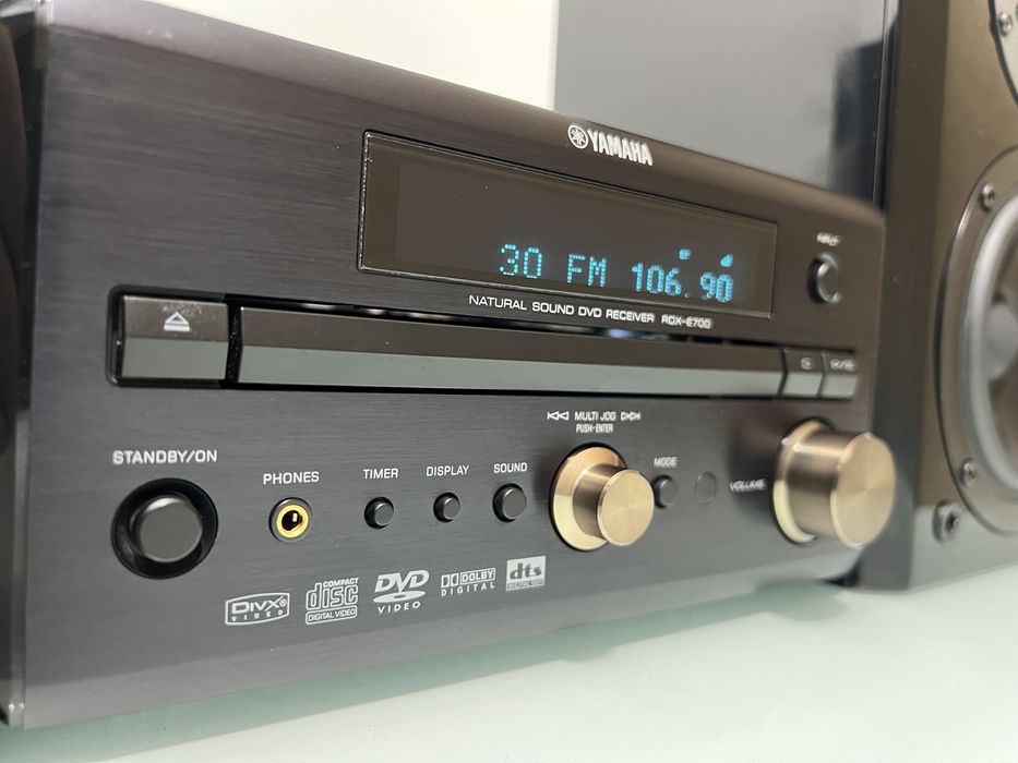 Receiver CD, DVD, CDR, CDRW, MP3 YAMAHA RDX-E700 cu Boxe YAMAHA NX-E700 și Telecomandă
