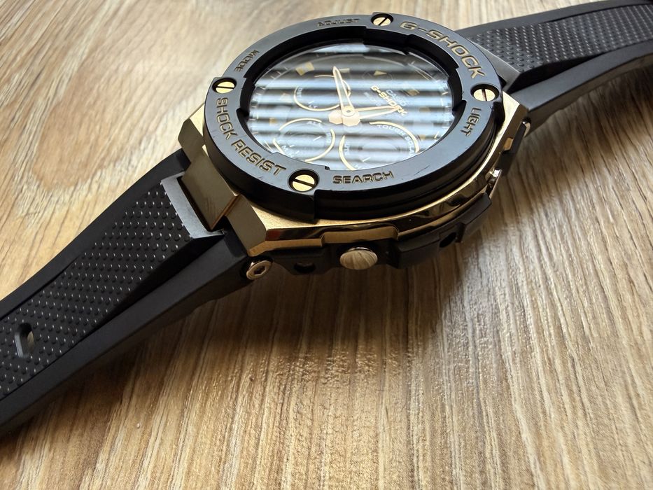 Casio G-shock GST-W300G Соларен