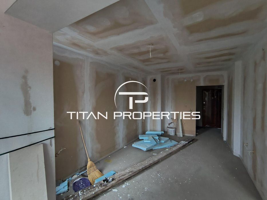 Продава се Двустаен апартамент в Пловдив, Център - 46 кв.м за 3305 €/кв.м - Снимка #2