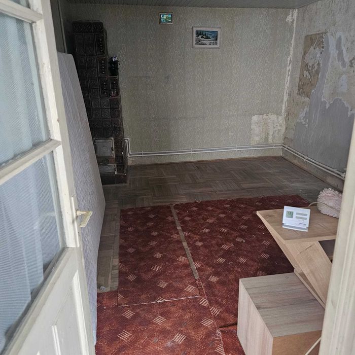 Se oferă spre închiriere casă  în :Ploiesti ,zona : Mihai Viteazul