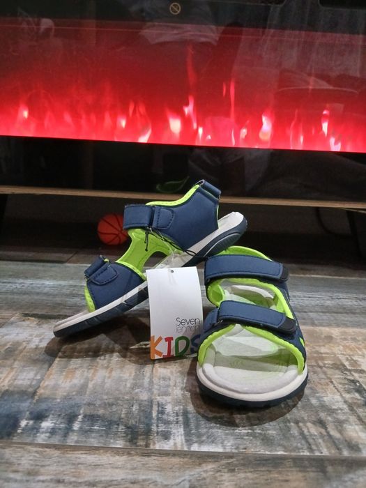 Обувки на zara използвани