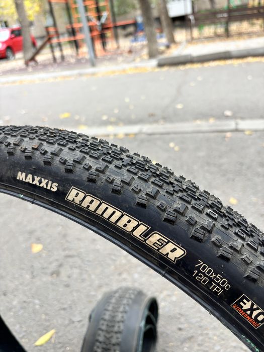 Продам покрышки Maxxis Rambler