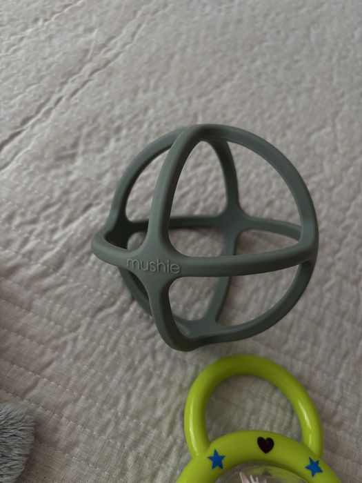 Лот от играчки Little dutch mushie