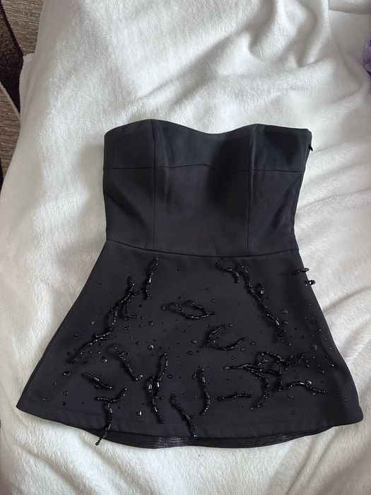 ТОП ТИП БАНДО С ДЕКОРАЦИИ  H&M