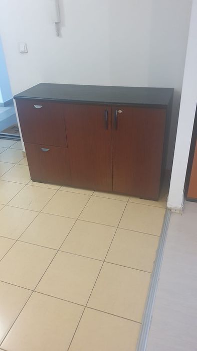 Birou si biblioteca