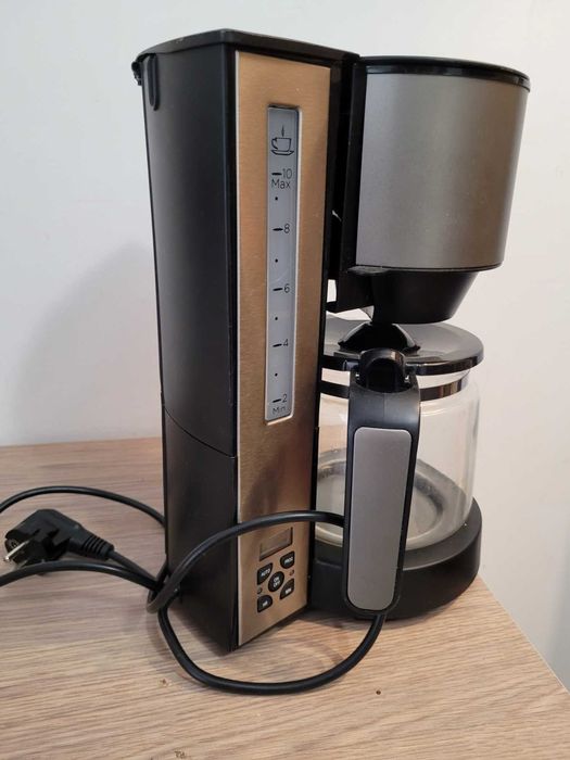 Кафемашина Black&Decker BXCO1000E