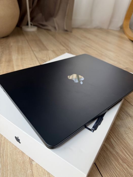 macbook m2 pro second hand si noi de vanzare • Anunturi • OLX.ro