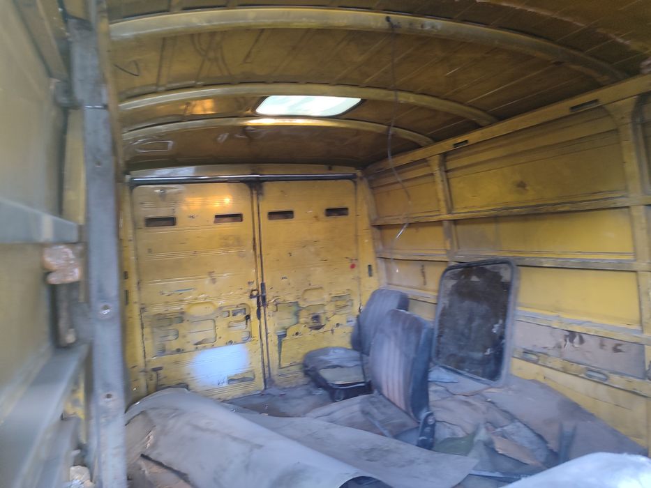 Продам мерседес 407D