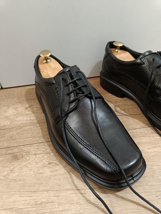 Pantofi piele ecco