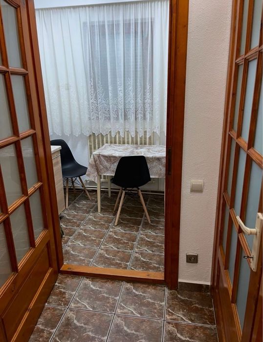 Inchiriez apartament 2 camere zona Turnisor