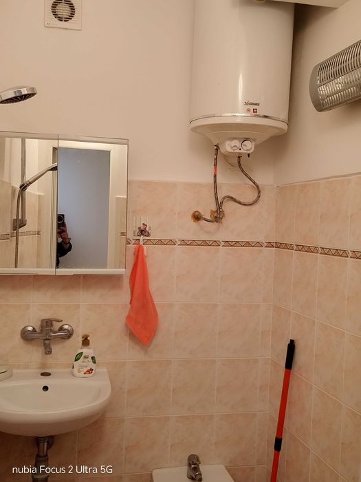 Продаваме тристаен в гр. Варна