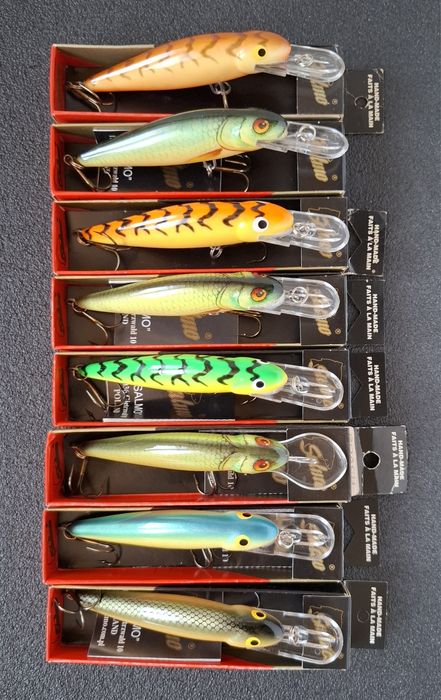 Воблери Salmo Roach