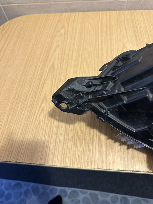 Far dreapta peugeot 208- 2008 , 2018-2021 de europa