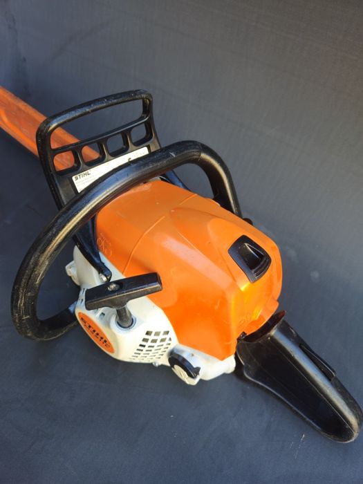Drujbă Stihl 211C imp Germania