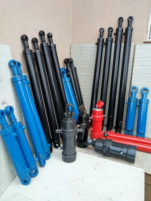 Cilindru hidraulic incarcator frontal,cupa baloti,directie