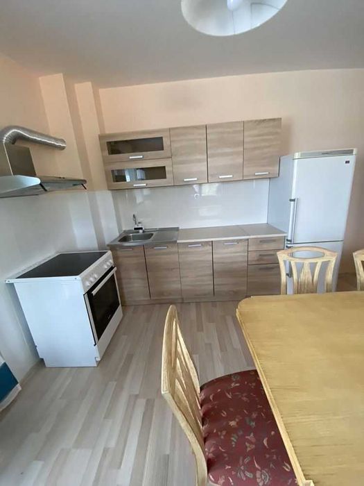 НОВО ПРЕДЛОЖЕНИЕ! Тристаен апартамент - кв. Виница!