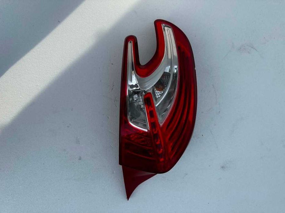 Lampa / Tripla stop stanga dreapta pe aripa Cod: 9672628380-02 9672628280-02 Peugeot 208 [2012 - 2016]