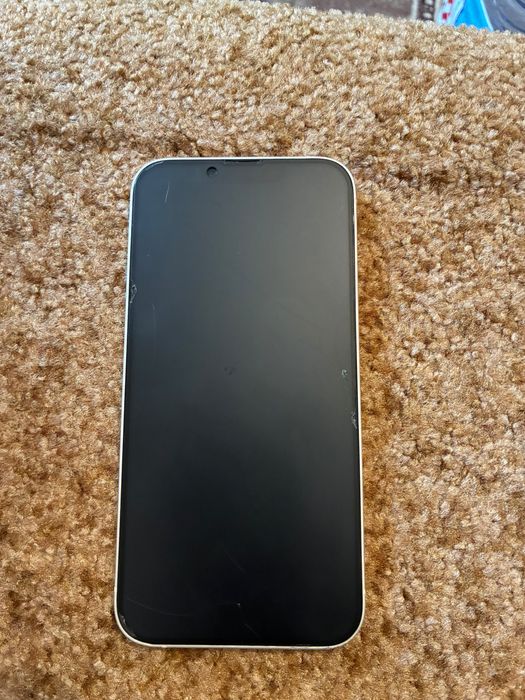 Iphone 13 , 128GB , белый цвет