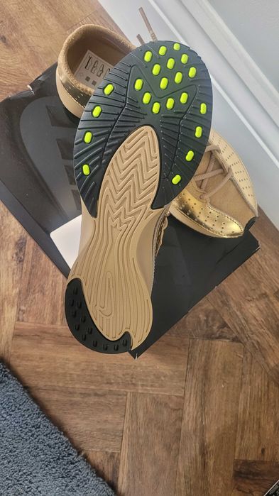 Дамски маратонки Nike Air