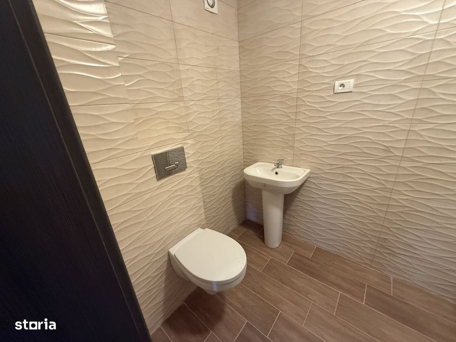 Spațiu semidemisol de vânzare – ideal pentru investiție, Mamaia Nord