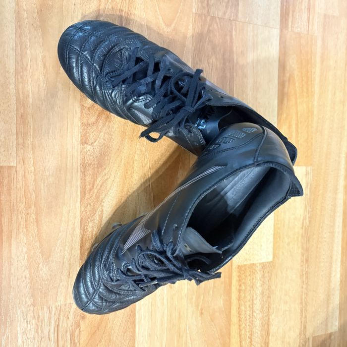 Бутонки Mizuno Morelia Neo III Pro FG размер 40 /40.5/ 39