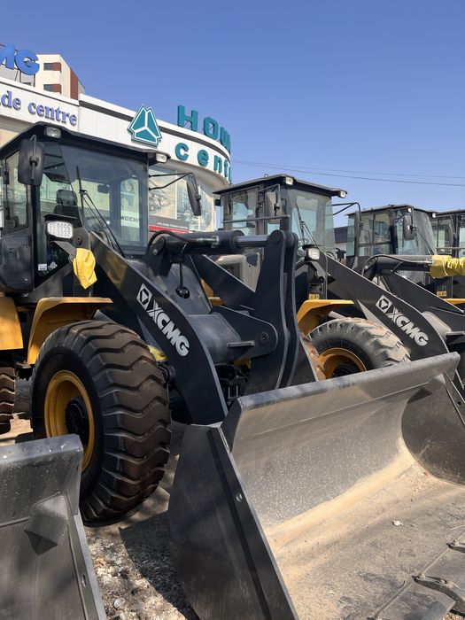 LW300FN 3180 XCMG Наличида бор 1.8куб