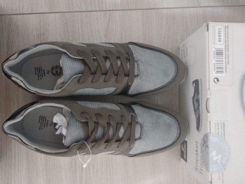 Кроссовки НОВЫЕ. пр.ГЕРМАНИЯ