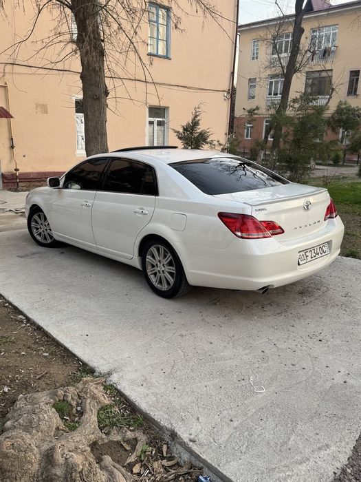 Продпётся тойота авалон 2007 года в идияльном состояние