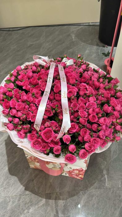 Кустовые розы 55 ветка