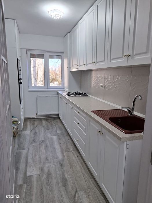 Comision cumparator 0! 2 camere ,decomandat , zona Crang , renovat