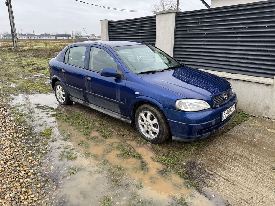 De vanzare 1.4 benzina