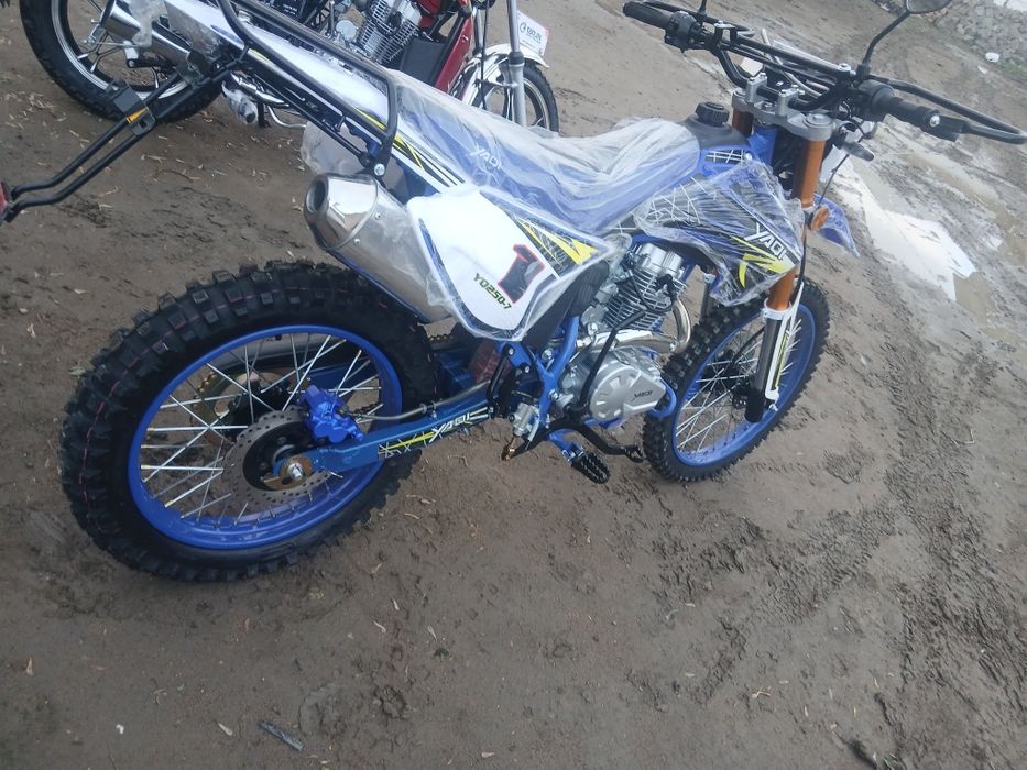 Мотоцикл сатылады 200куб