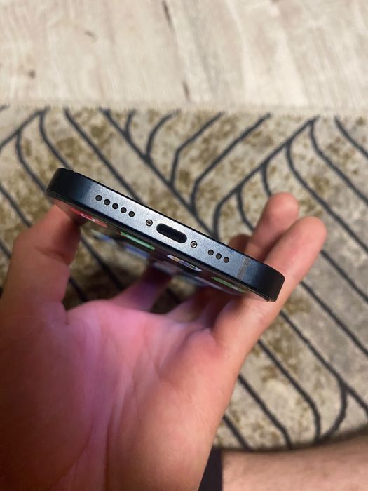 Iphone 13 impecabil