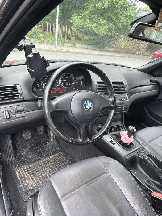Продава се BMW e46 318i