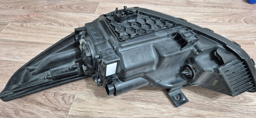 Фара на хюндай акцент