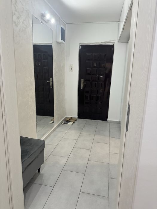 Vand apartament 3 camere centru in spate la Mc Donald’s