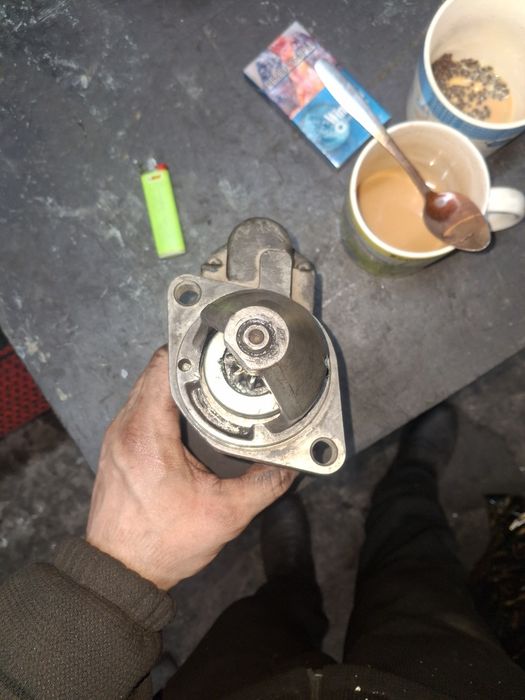 Продам стартер на ваз 2110