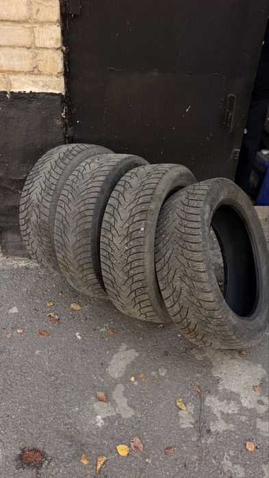 Зимняя шина 225/55R 19 с шипами