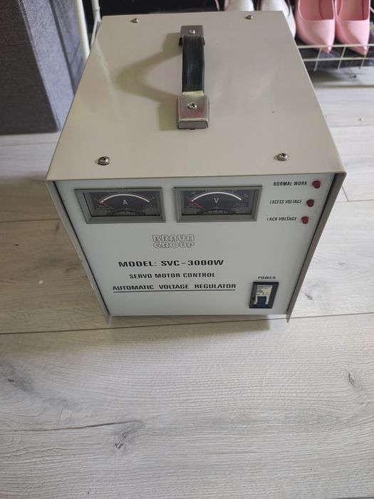 Stabilizator tensiune / Regulator automat