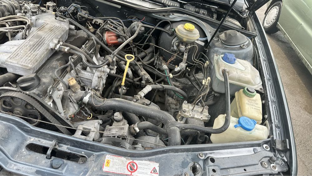 Подам ауди с4 хороши ташка