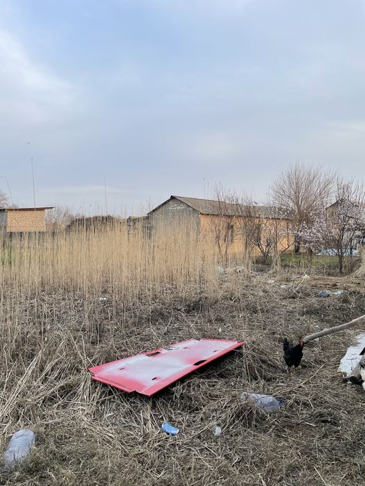 Участка сотилади