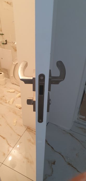 Установка дверей